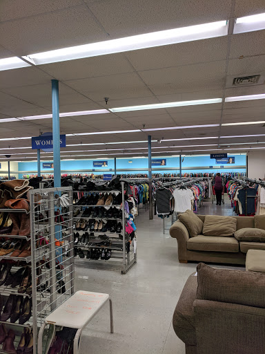 Thrift Store «Goodwill Industries of Middle Tennessee», reviews and photos, 5412 Charlotte Ave, Nashville, TN 37209, USA