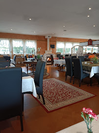 Atmosphère du Restaurant français Restaurant Les Paquis à Rhodes - n°19