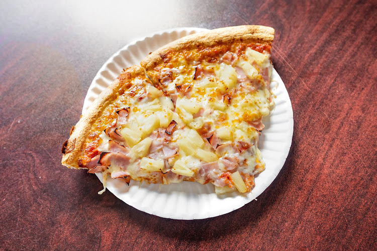 #4 best pizza place in Norwood - Broadway Pizza and Grill