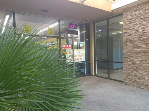 Laundromat «Coin Wash», reviews and photos, 5168 Arlington Ave, Riverside, CA 92504, USA