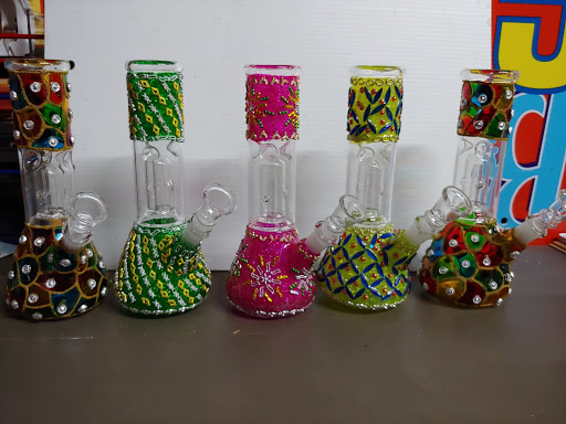 Tobacco Shop «Tobacco Leaf 4 Less & Vapor», reviews and photos, 1206 Northwest Hwy, Garland, TX 75041, USA