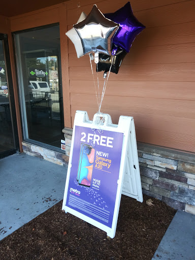 Cell Phone Store «MetroPCS Authorized Dealer», reviews and photos, 3771 Commercial St SE, Salem, OR 97302, USA