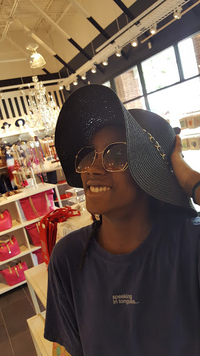 Fashion Accessories Store «Charming Charlie», reviews and photos, 3720 W Robinson St, Norman, OK 73072, USA