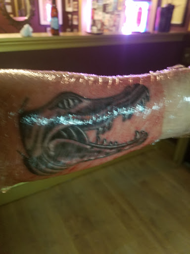 Tattoo Shop «The 407 Tattoo & Piercing Studio», reviews and photos, 13428 Occoquan Rd, Woodbridge, VA 22191, USA