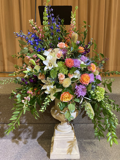 Florist «Artistic Flowers», reviews and photos, 610 W Solomon St, Griffin, GA 30223, USA