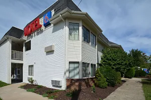 Motel 6 Wethersfield, CT - Hartford image