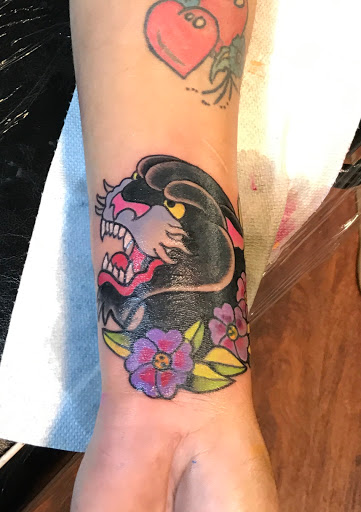 Tattoo Shop «Gem City Tattoo Club», reviews and photos, 436 E 5th St, Dayton, OH 45402, USA