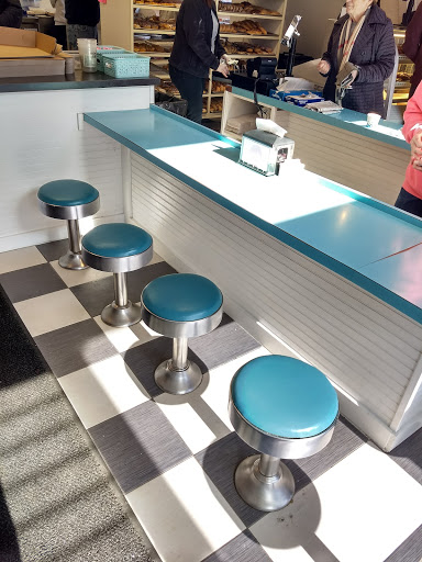 Donut Shop «Mary Lou Donuts», reviews and photos, 1830 S 4th St, Lafayette, IN 47905, USA