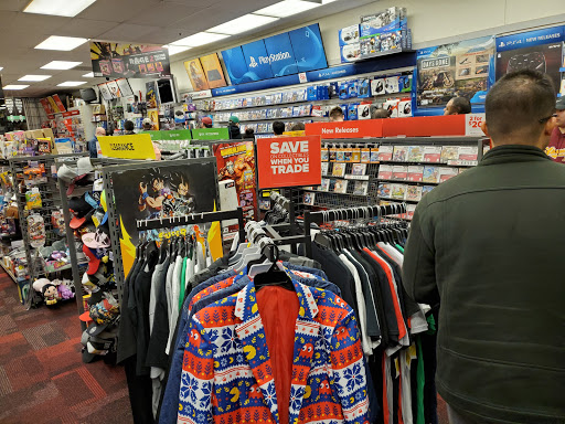 Video Game Store «GameStop», reviews and photos, 1505 Queens Dr, Woodbury, MN 55125, USA