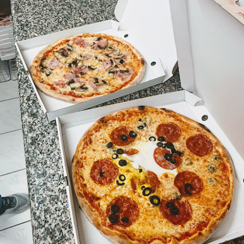 Kommentare und Rezensionen über Italia Pizza Hauslieferdienst
