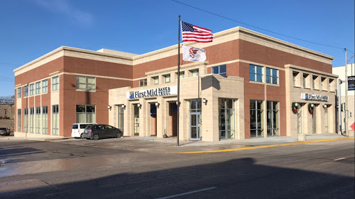 First Neighbor Bank in Paris, Illinois