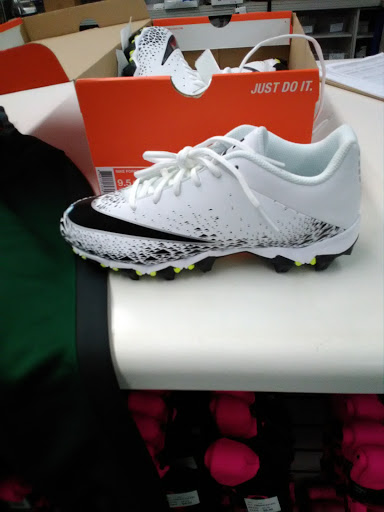 Sporting Goods Store «All American Sporting Goods», reviews and photos, 3230 Summer Ave, Memphis, TN 38112, USA