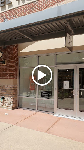 Fashion Accessories Store «Michael Kors», reviews and photos, 80 Premium Outlets Blvd Suite 323, Merrimack, NH 03054, USA