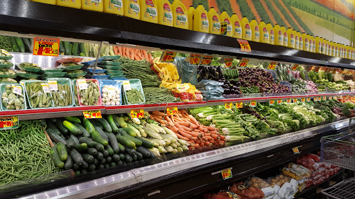 Grocery Store «Fiesta Market», reviews and photos, 160 N Bolingbrook Dr, Bolingbrook, IL 60440, USA