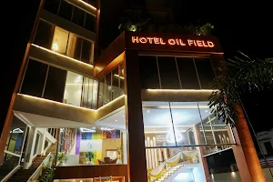 Hotel Oil Field image