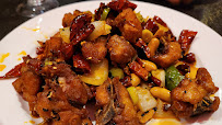 Poulet Kung Pao du Restaurant chinois Yang xiao chu 杨小厨 à Paris - n°5