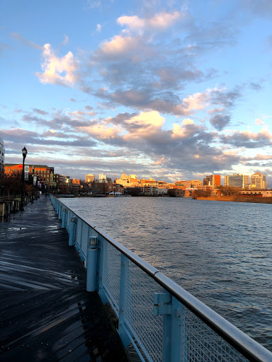 Golf Course «Riverwalk Mini Golf», reviews and photos, 550 Justison St, Wilmington, DE 19801, USA