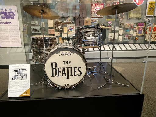 Museum «The Rock and Roll Hall of Fame and Museum», reviews and photos, 1100 E 9th St, Cleveland, OH 44114, USA