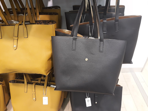 Stores to buy women's zippered tote bags Hannover