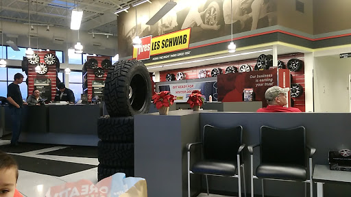 Tire Shop «Les Schwab Tire Center», reviews and photos, 163 S 50th Ave, Brighton, CO 80601, USA