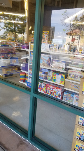 Educational Supply Store «Lakeshore Learning Store», reviews and photos, 18679 Brookhurst St, Fountain Valley, CA 92780, USA