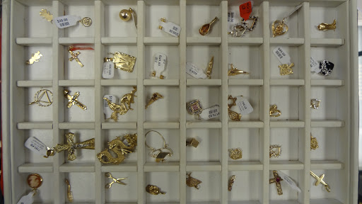 Pawn Shop «Mad Dog Pawn», reviews and photos, 3324 Manatee Ave W, Bradenton, FL 34205, USA