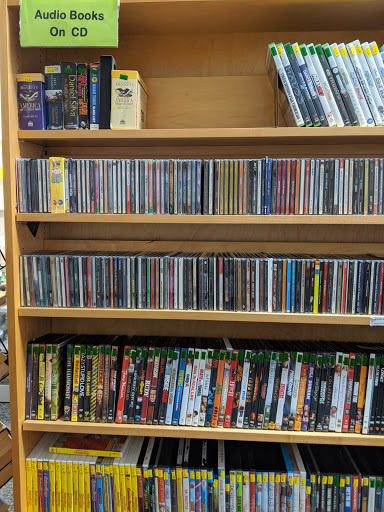 Thrift Store «Ladies of Charity Lake Travis Thrift Shop», reviews and photos, 1508 Ranch Rd 620 S, Lakeway, TX 78734, USA