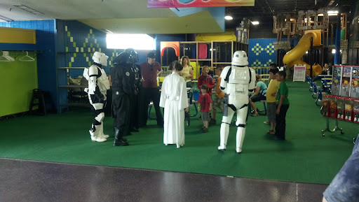 Amusement Center «Grand Slam Family Fun Center», reviews and photos, 2941 Coon Rapids Blvd NW, Coon Rapids, MN 55433, USA