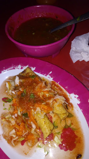 Cenaduria Y Tamales La Tía Chepi