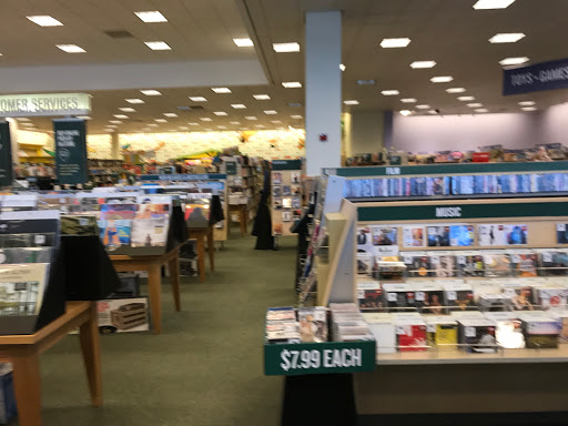 Book Store «Barnes & Noble», reviews and photos, 1271 Knapp Rd, North Wales, PA 19454, USA