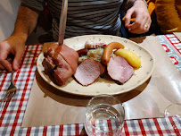 Choucroute d'Alsace du Restaurant de spécialités alsaciennes Chez l’Oncle Freddy à Strasbourg - n°1