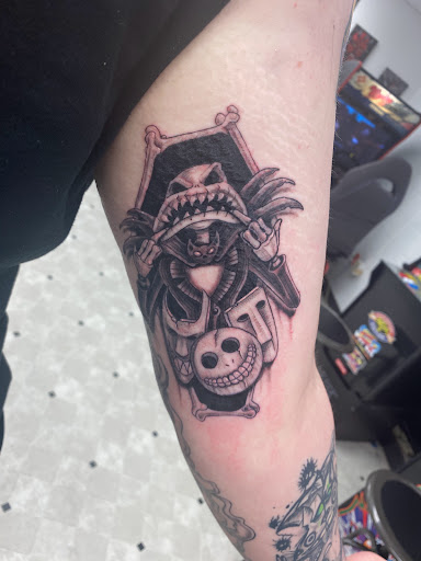 Explore 3 heart tattoo ideas, creative tattoo ideas in Orland, available at K1LL3R ARTW0RK