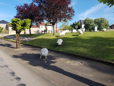 Place De La République à Val-d'Issoire