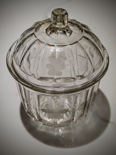 Thrift Store «World Treasures Thrift Shop», reviews and photos, 301 N Walnut St, Hagerstown, MD 21740, USA