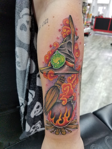 Tattoo Shop «Canalside Tattoo Company, LLC», reviews and photos, 540 Main St, Medina, NY 14103, USA