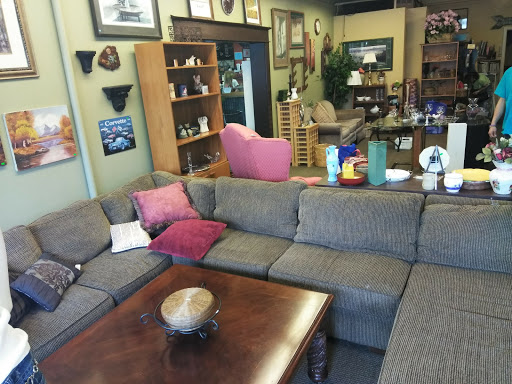 Thrift Store «Second Hand Solutions Thrift Store & Coffee Shop», reviews and photos, 915 W 13th St, Vancouver, WA 98660, USA