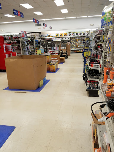 Hardware Store «Harbor Freight Tools», reviews and photos, 3333 W Henrietta Rd #400, Rochester, NY 14623, USA