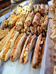 Photo n°2 de LA FABRIQUE Boulangerie Patisserie Sandwicherie à La Ciotat ()