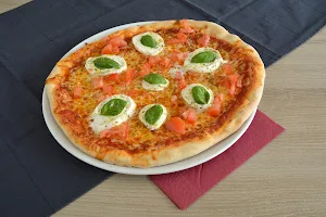 Pizzeria Nina image