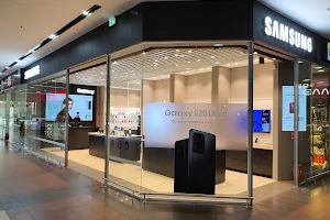 Samsung Experience Store image