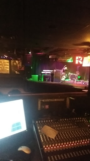 Bar «Revolution Bar & Music Hall», reviews and photos, 140 Merrick Rd, Amityville, NY 11701, USA