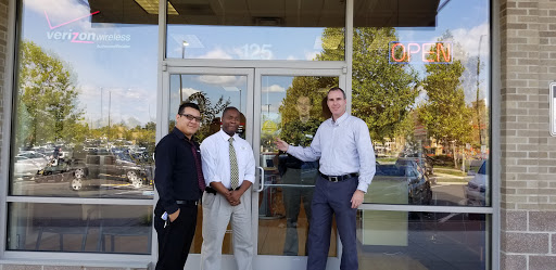 Cell Phone Store «Verizon Authorized Retailer - Wireless Zone», reviews and photos, 25031 Riding Plaza, South Riding, VA 20152, USA