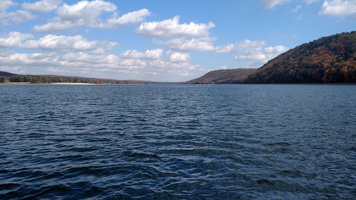 Boat Dealer «Beltzville Manor Marine», reviews and photos, 410 Pohopoco Dr, Lehighton, PA 18235, USA