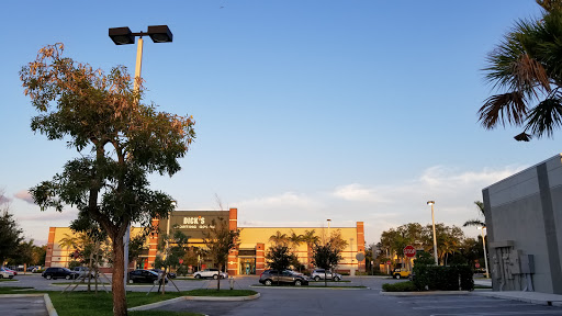 Cell Phone Store «Verizon», reviews and photos, 8931 W Atlantic Blvd, Coral Springs, FL 33071, USA