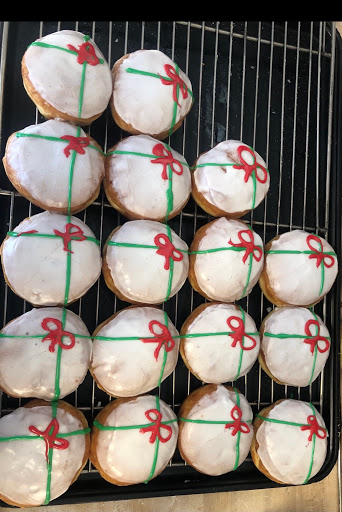 Donut Shop «Yum Yum Donuts», reviews and photos, 502 N Wilson Way, Stockton, CA 95205, USA