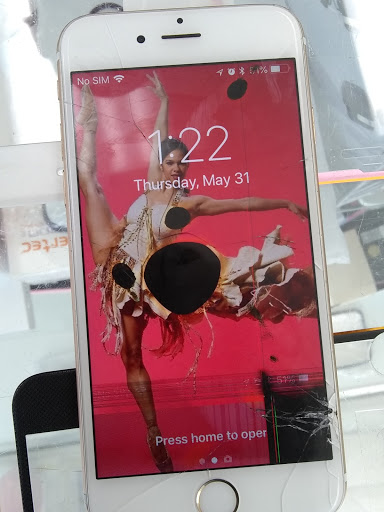 Cell Phone Store «Fix Express (Pines)», reviews and photos, 7950 Pines Blvd, Pembroke Pines, FL 33024, USA