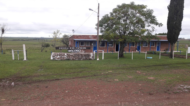 MF45+H24, 60100 Tiatucura, Departamento de Paysandú, Uruguay