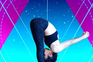 Lorena Freijeiro Yoga image