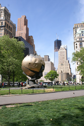 Sculpture «Charging Bull», reviews and photos, Broadway & Morris St, New York, NY 10004, USA