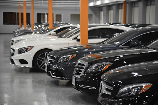 Car Dealer «Ultimo Motors», reviews and photos, 4575 Weaver Pkwy, Warrenville, IL 60555, USA